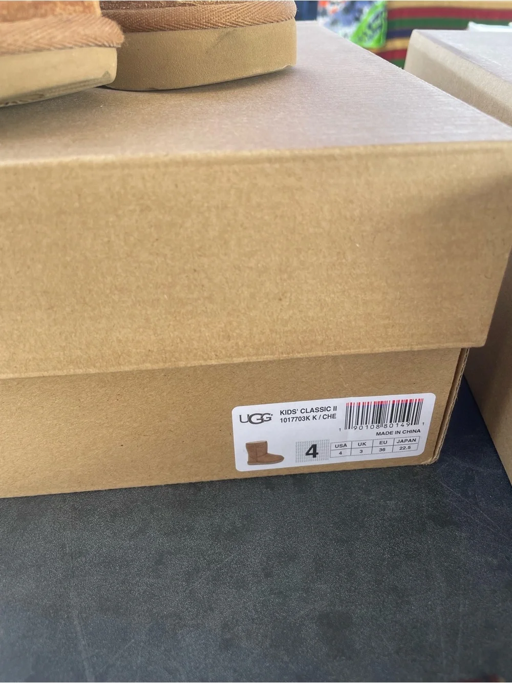 UGG Kids Classic II Chestnut Boots Size 4 Youth w/ Original Box